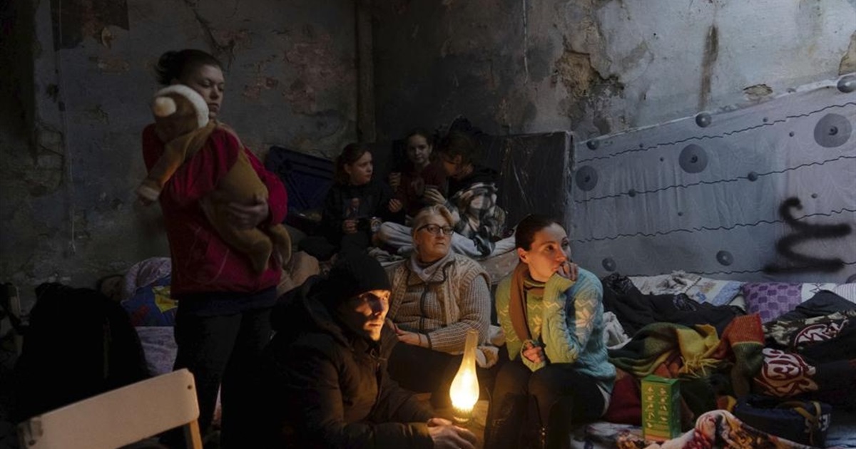 Я відправив їх під бомби в Драмтеатр. Маріупольці про трагедію, в якій загинули 300 мирних жителів
