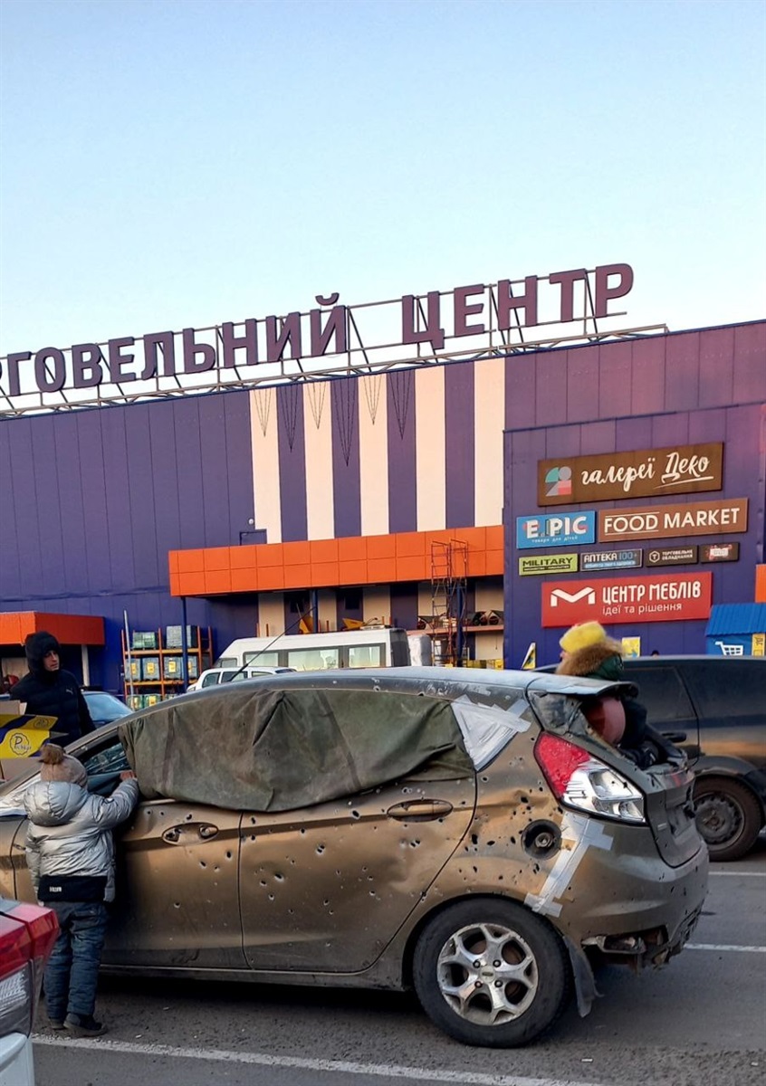 Авто, котрое семья увидела в Запорожье.