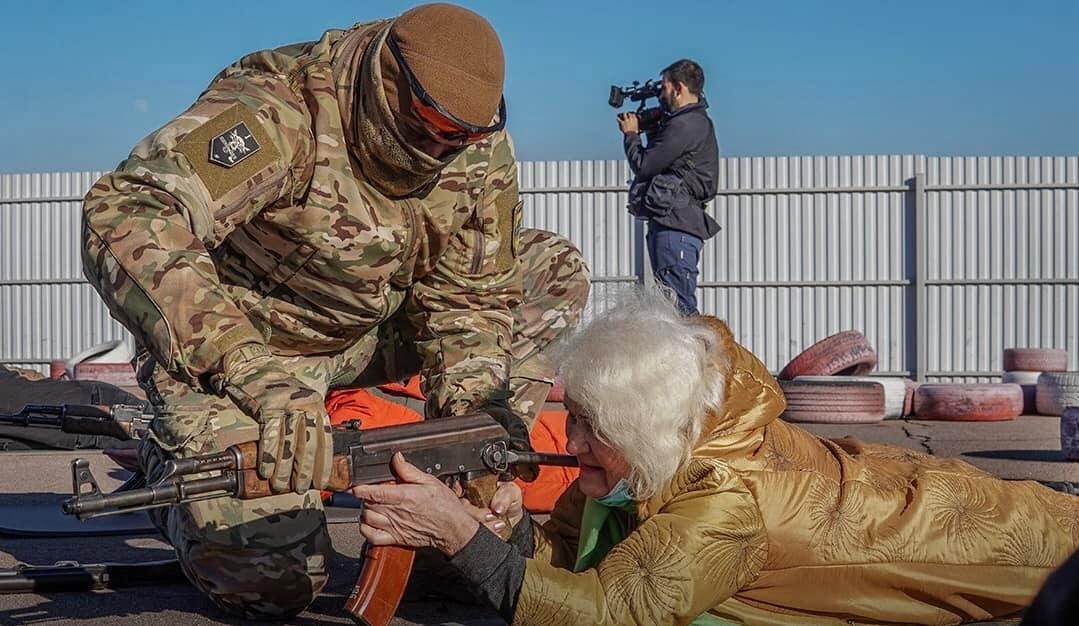 На навчаннях ТРО в Маріуполі. 