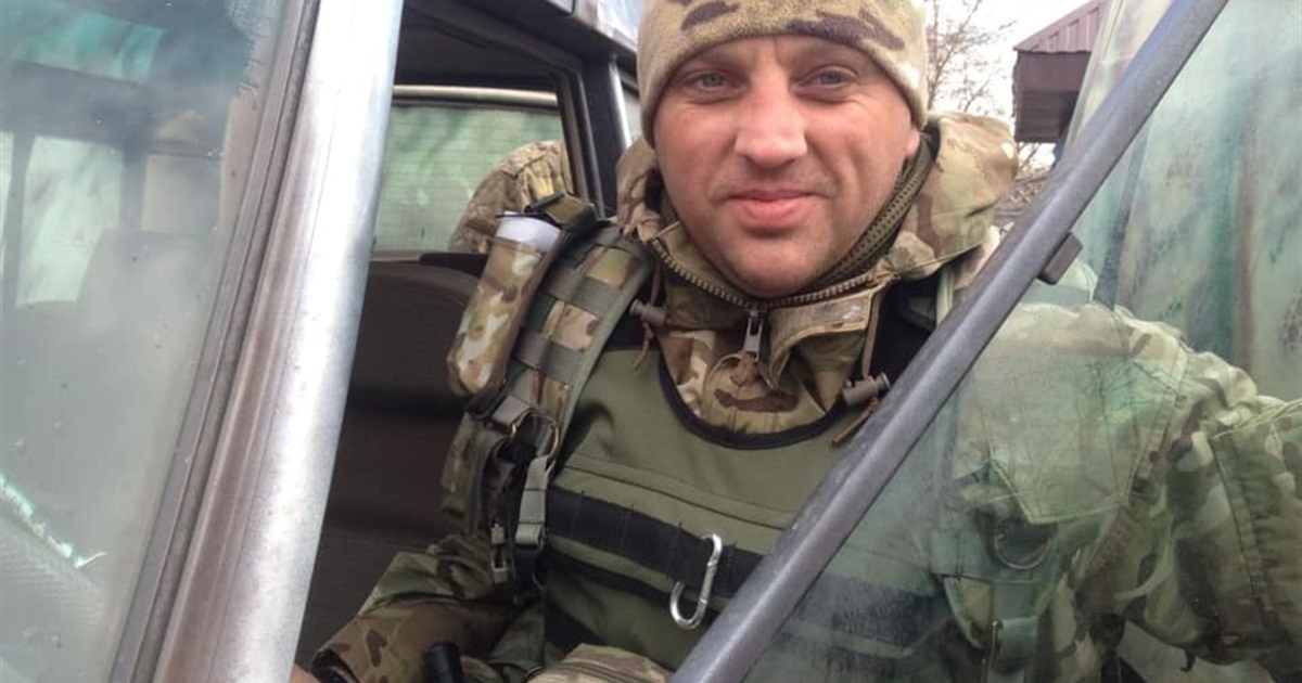 Авдіївку обстрілюють фосфорними снарядами та авіацією. Віталій Барабаш про ситуацію в місті