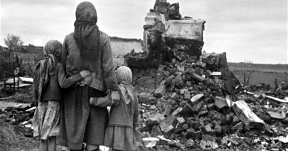 Твій батько марно загинув? 10 питань молоді зі сходу до людей, які пережили Другу світову