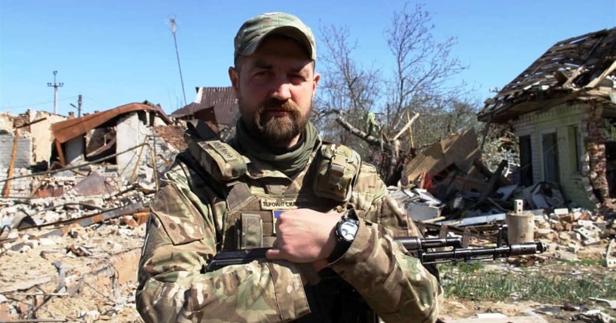 Чернігівський вчитель - тероборонівець Ігор Білецький сподівається побачити всіх учнів живими