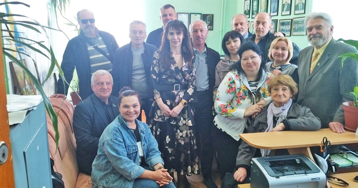 «Жити редакціям не можна вижити» або чи стане крапкою рік для місцевих ЗМІ