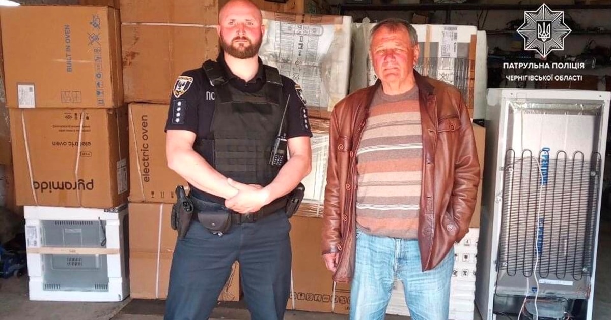 Поки "Епіцентр" палав невідомі вивезли з нього техніки на 200 000 гривень