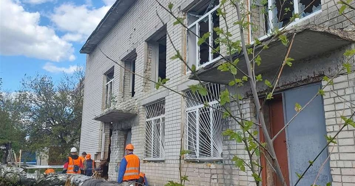 Будівлю та приміщення центру екстреної медичної допомоги почали відновлювати
