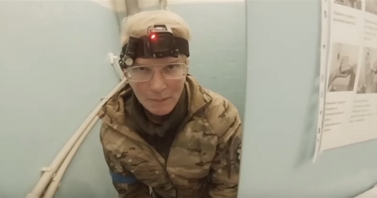 Эти кадры из Мариуполя с камеры парамедика Тайры. Смотрите, как здесь помогали раненным