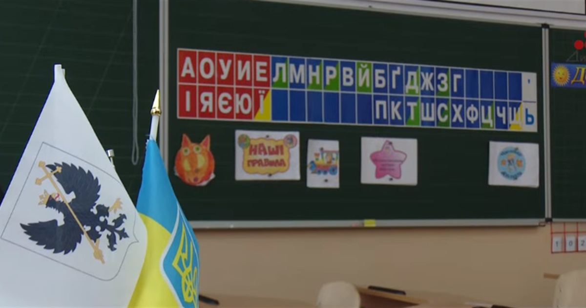 В Чернігові навчальний рік продовжили до 24 червня. Урочистостей та святкувань не буде