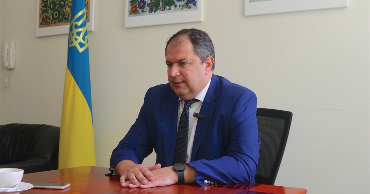 Консул України в Дубаї Олександр Хом'як відповідає на запитання