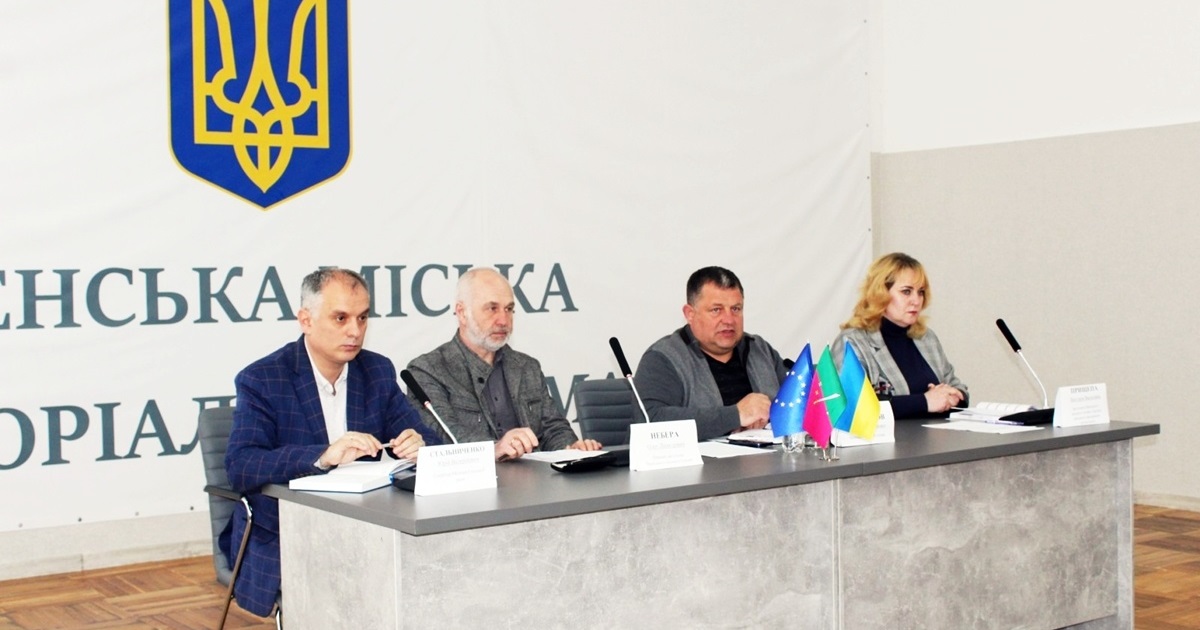 Острів Менщина: 10 тисяч евакуйованих і 35 мільйонів гривень готівки