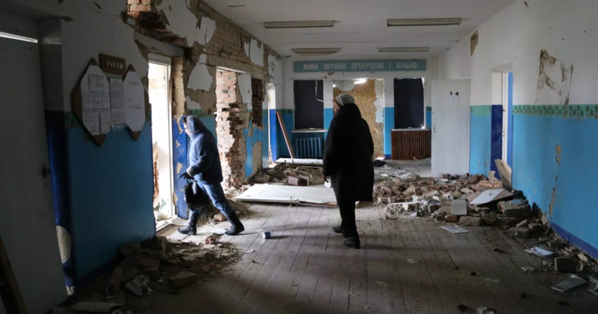Освіта на окупованих територіях. Пояснюємо, чого окупанти намагаються навчити наших дітей