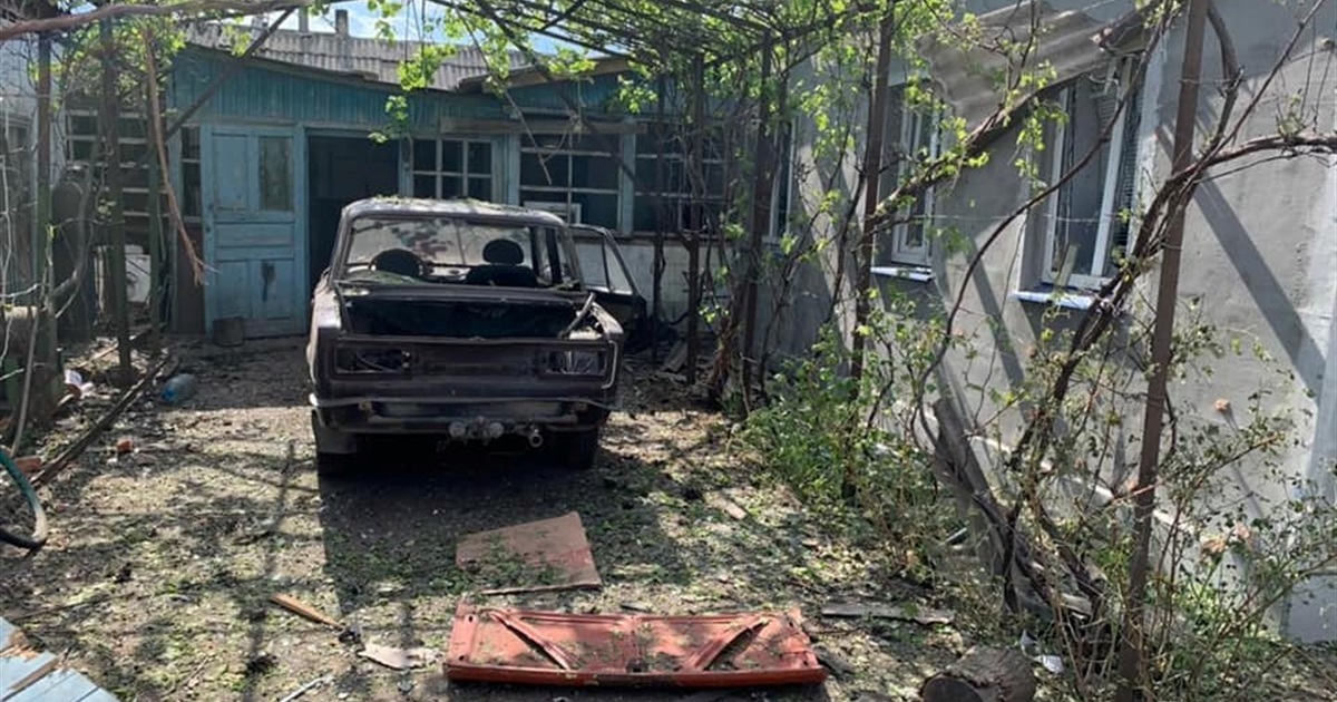 Гуляйполе після чергового обстрілу росіян: потрощені будинки та автівки ...