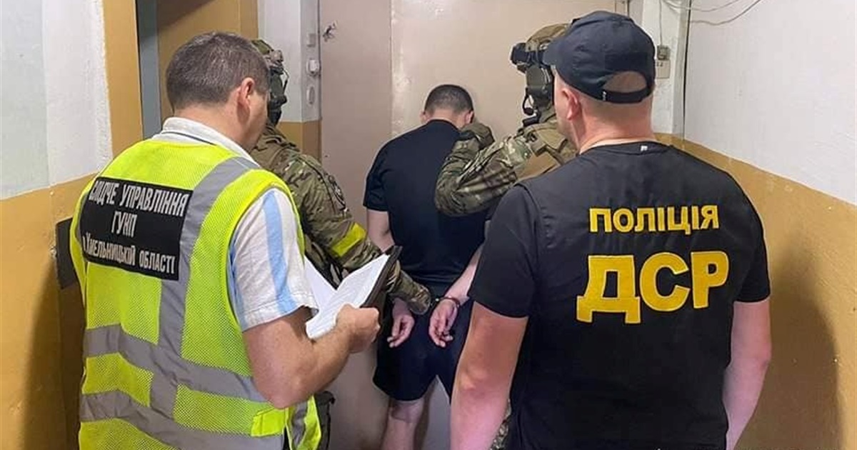 За вимагання грошей затримали раніше судимих нетішинців. Обоє зі статусом, так званих, "смотрящих"