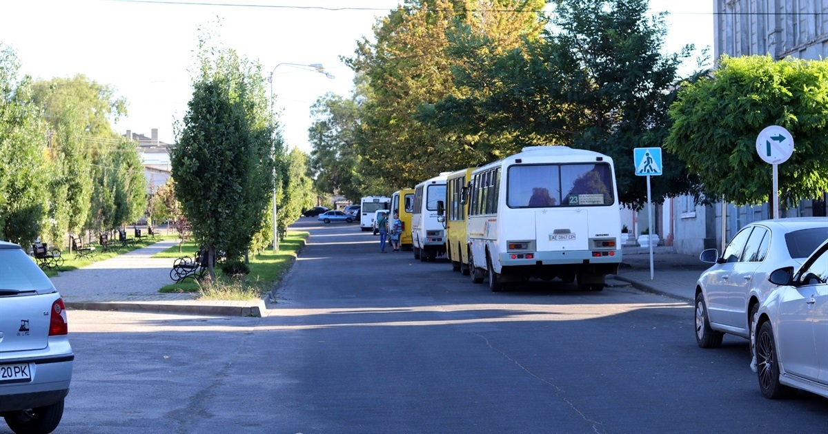 «Утримували, але вимушені підняти»: коли і на скільки у Нікополі подорожчає проїзд в автобусах