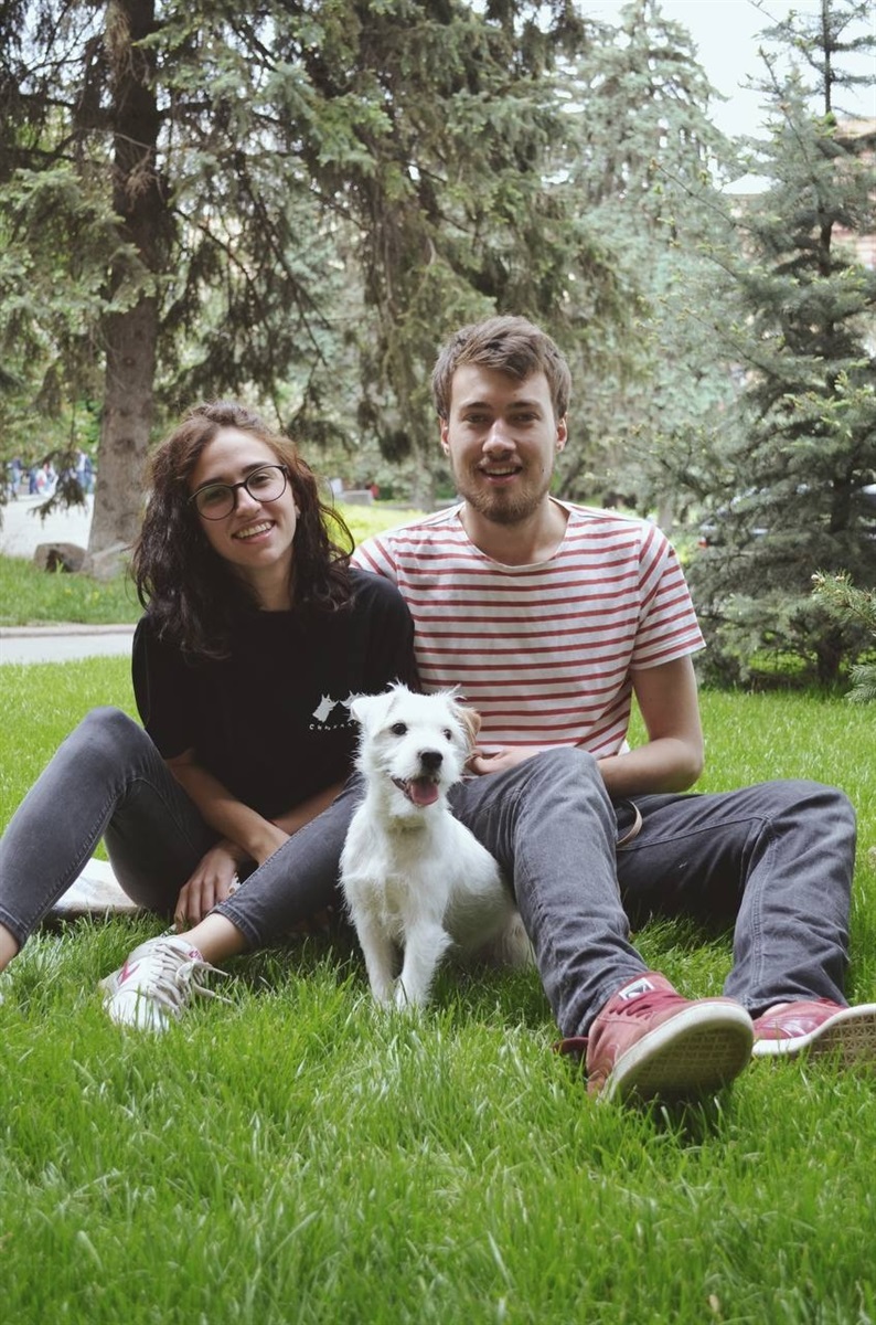 Роман із дівчиною