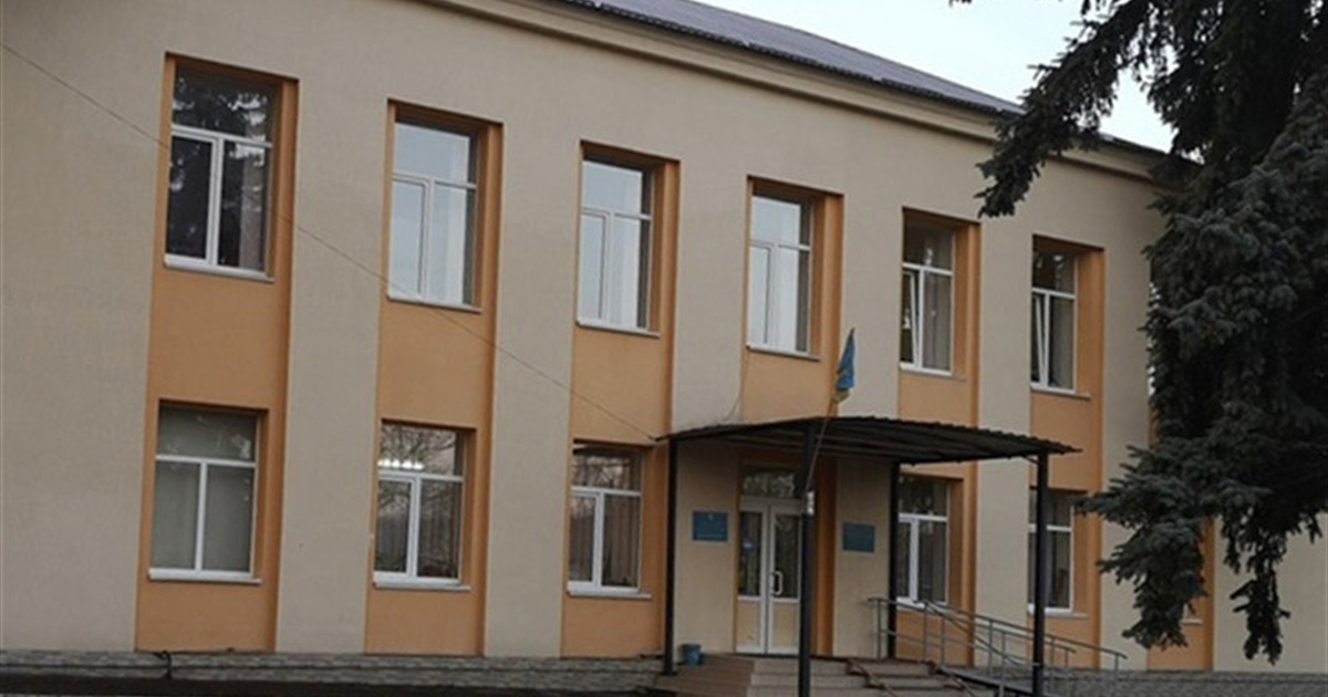 Куди звертатися за медичною допомогою у Ржищеві в будні та вихідні?