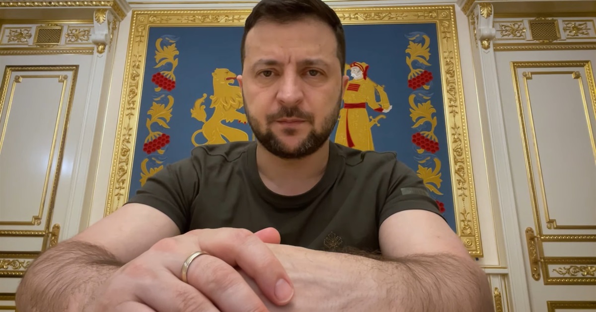 Росія хоче розбити кожне місто Донбасу, як Волноваху: Зеленський