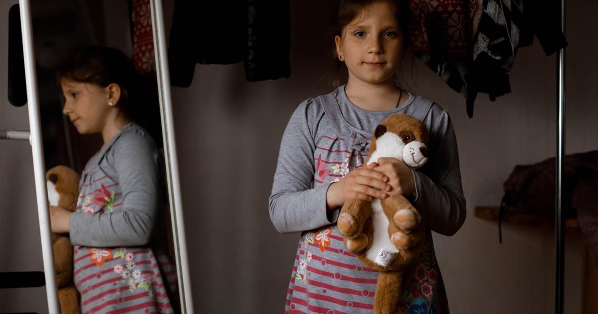 Ляле только 8 лет, а она уже дважды переселенка. Ее семья бежала из Донецка и Кременной