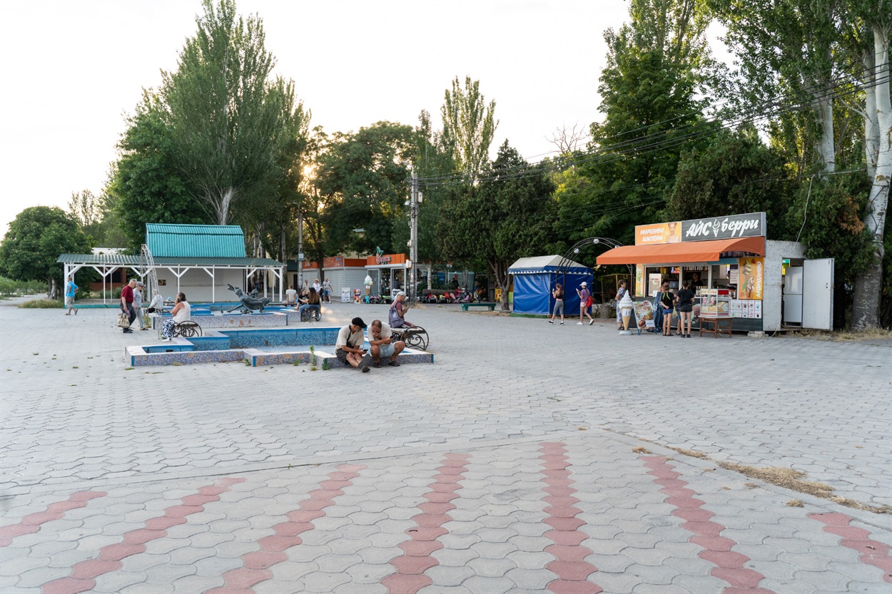 Такий вигляд має Фестивальна площа на Набережній міста

