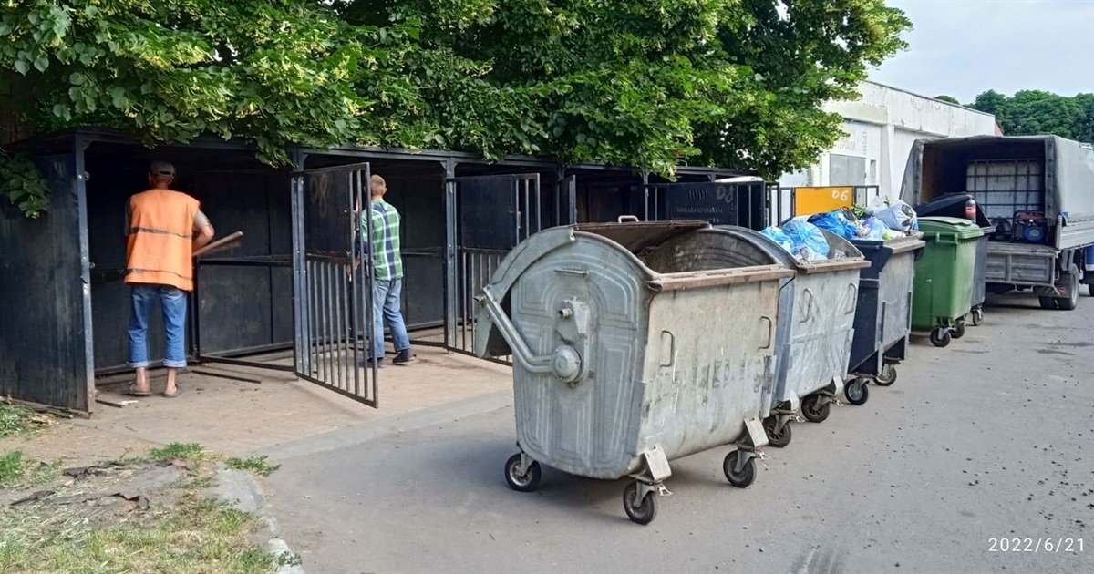 Новини воєнного часу. Старокостянтинівщина. Про пожежу, комунальників, вартість проїзду