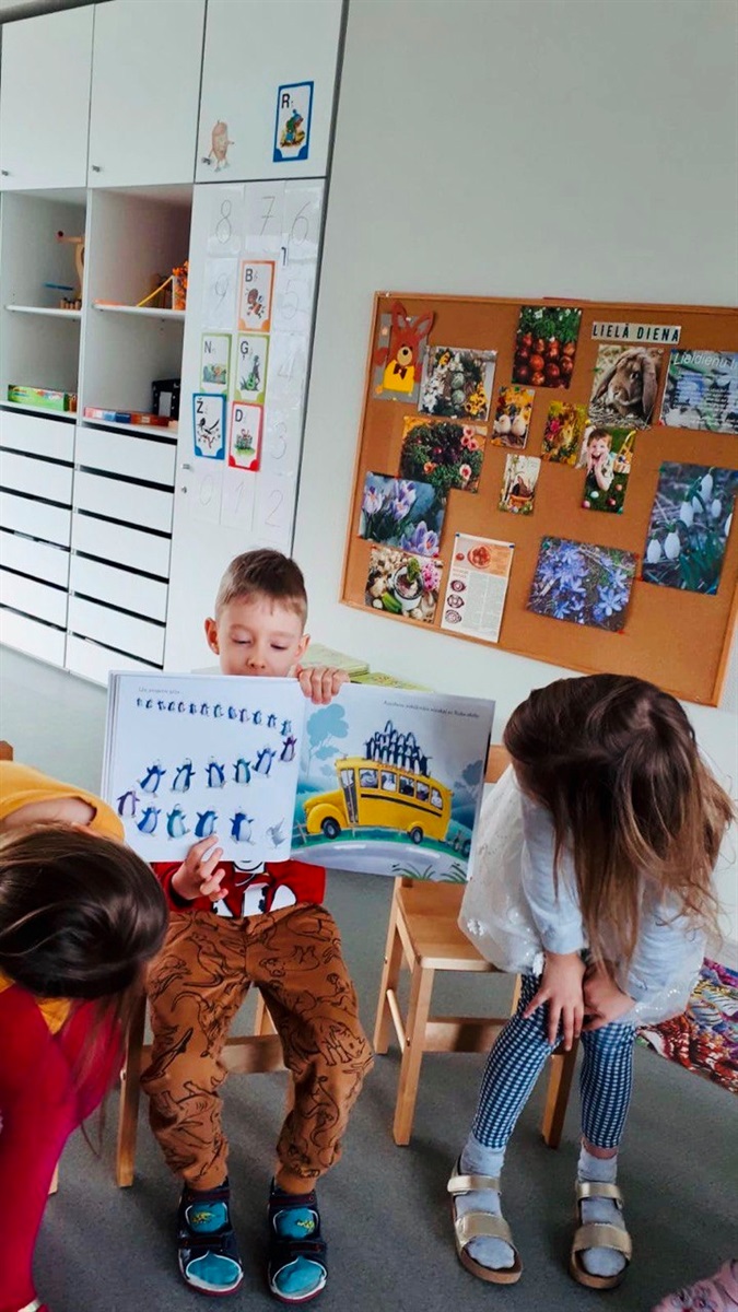 українці у латвії