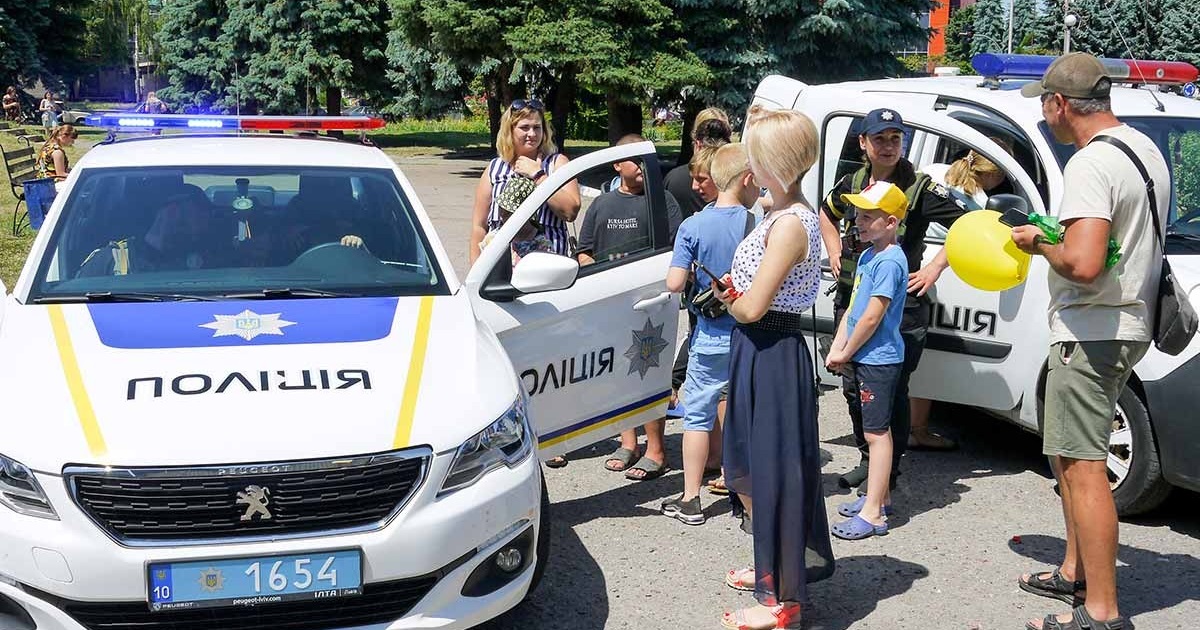 В День Національної поліції України кагарлицькі поліцейські влаштували свято для дітей громади