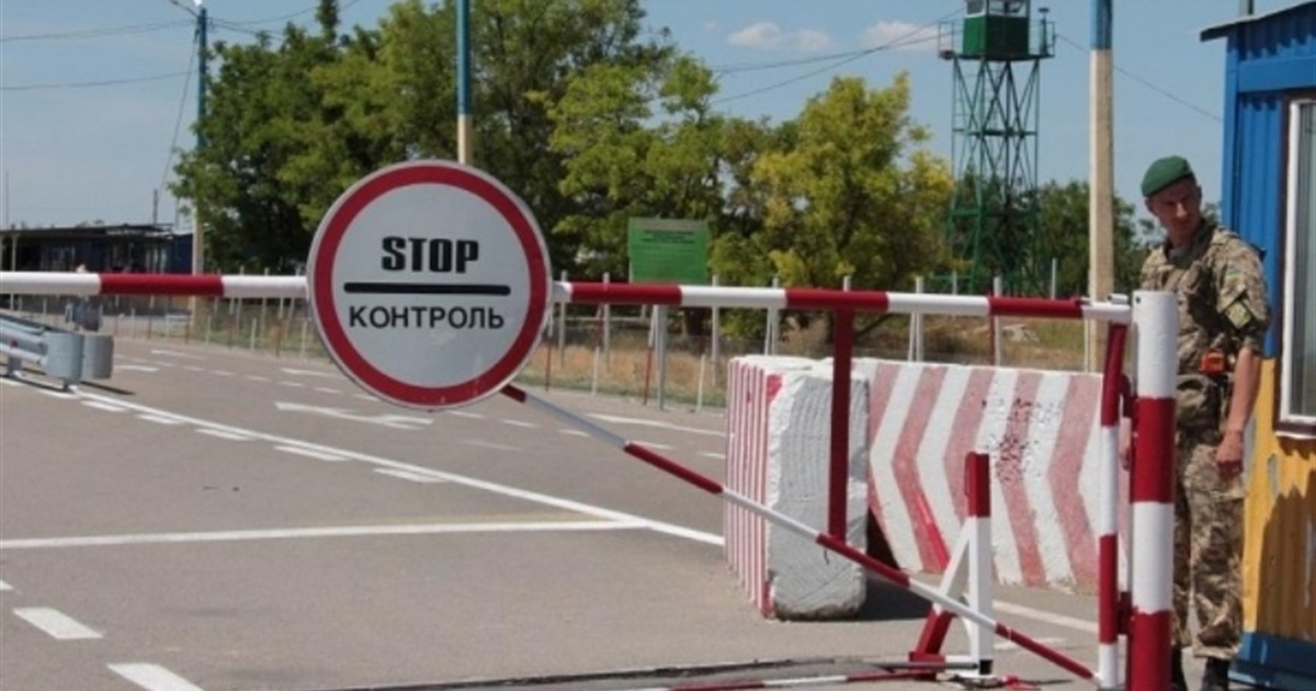 Без дозволу військкомату з області не поїхати?