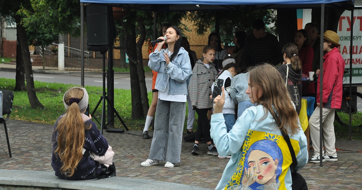 Кожна гривня – для Перемоги: у Сарнах організували благодійний концерт