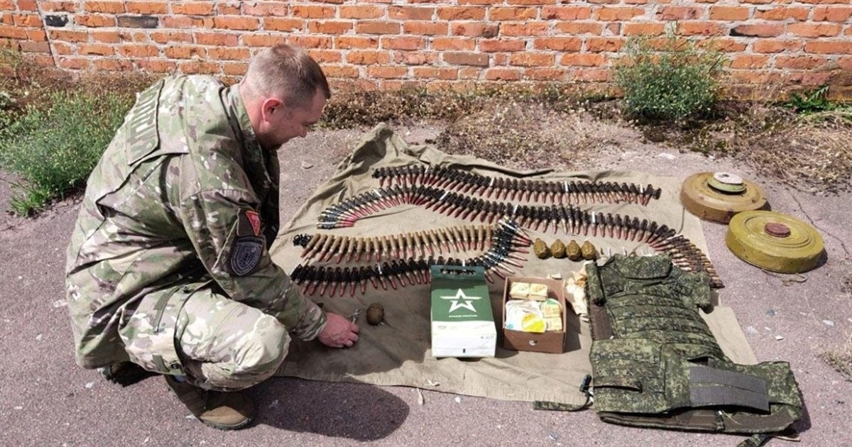 Рашисти на Сновщині залишили після себе схрон зі зброєю та встановили «розтяжку»