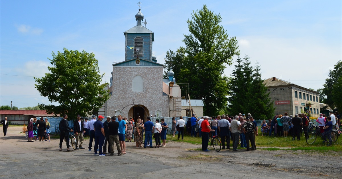 Церковна громада Холмів на Корюківщині вирішила перейти до Православної церкви України