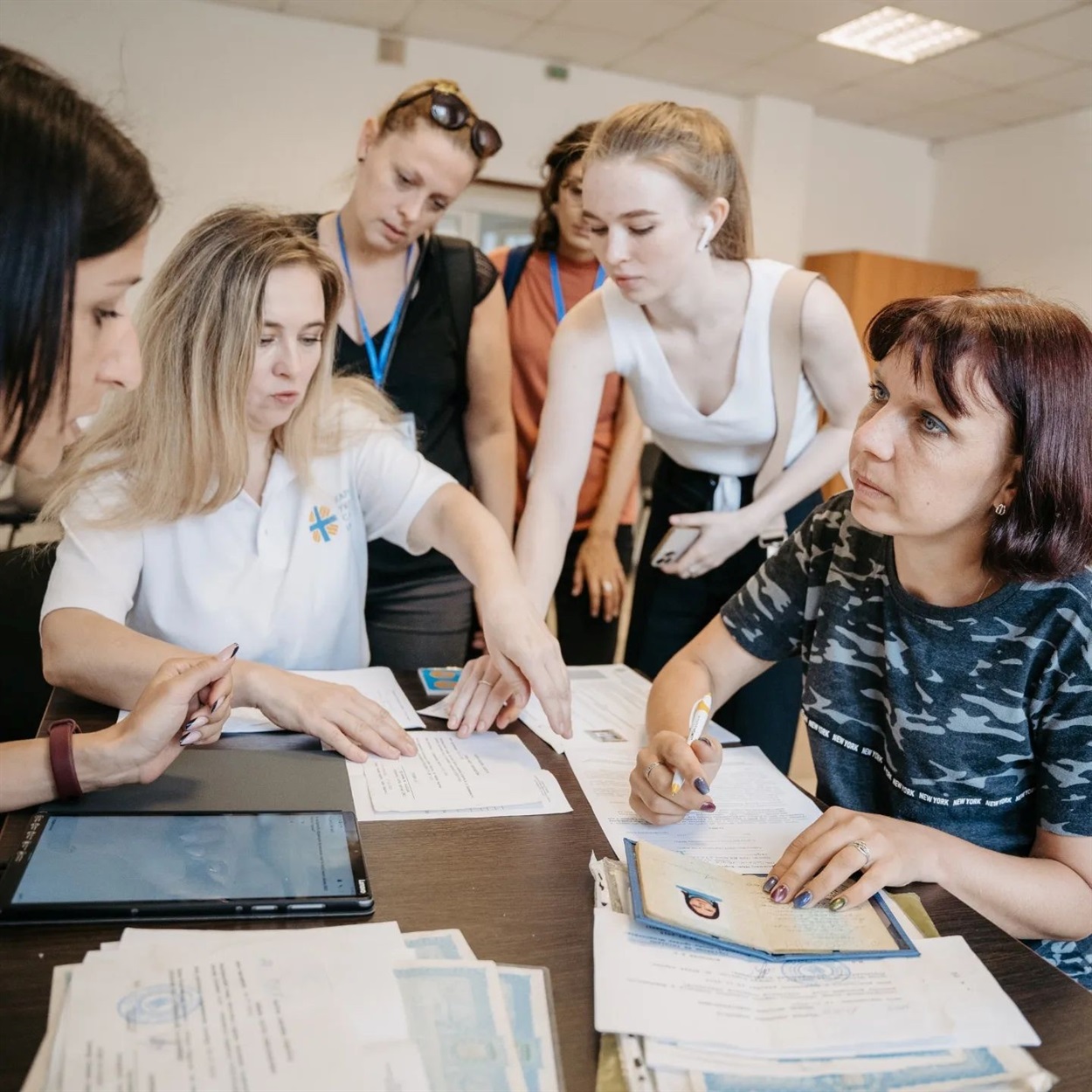 Виплата фінансової підтримки переселенцям від БФ "Карітас"