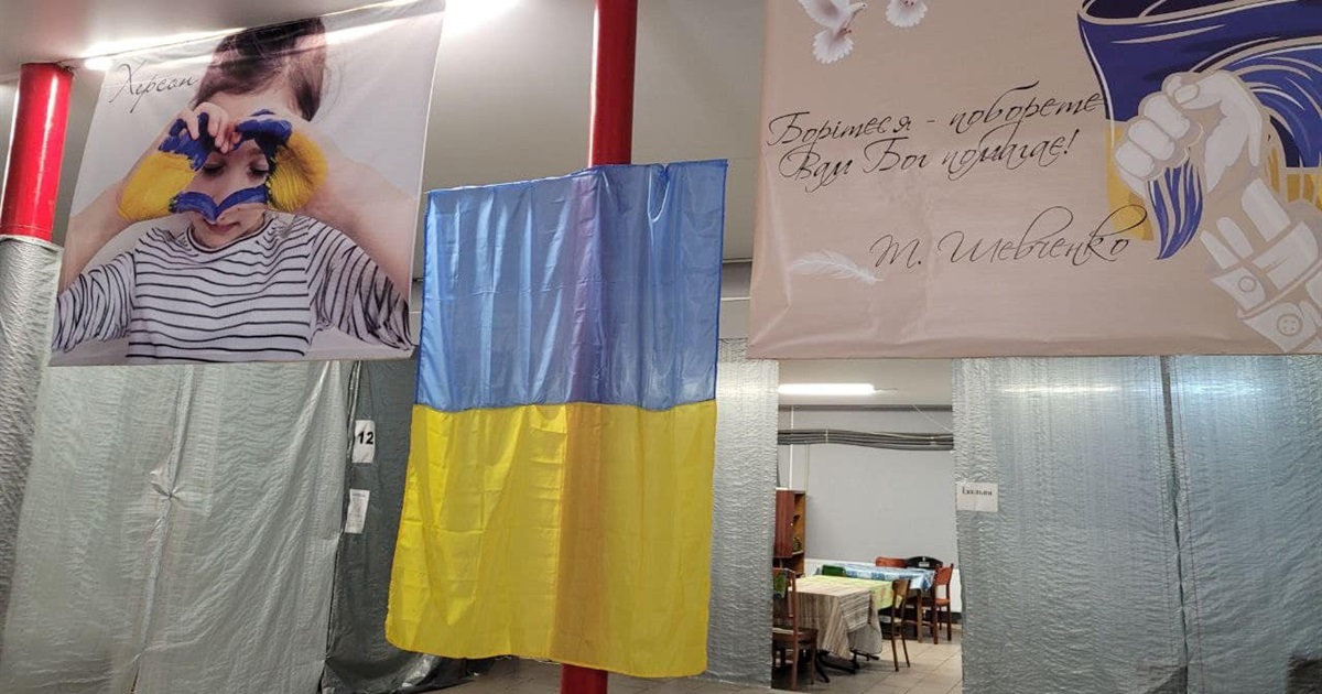 Окремі кімнати, кухня, ванна та ігрова для дітей: у Кривому розі працює центр для переселенців