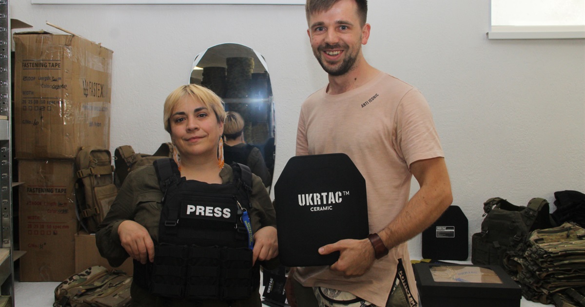 Ці бронежилети UKRTAC створюють в Києві, щоб захистити життя наших воїнів. Репортаж з виробництва