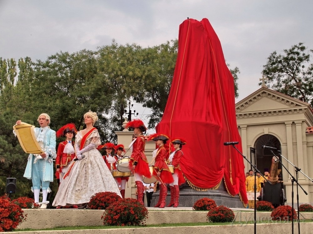 імператриця Катерина ІІ” на відкритті пам’ятника Суворову в Одесі 
