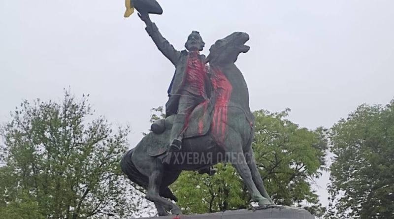пам'ятник Суворову в Ізмаїлі