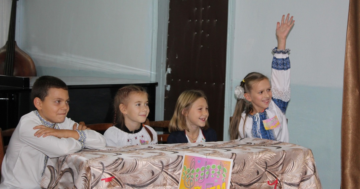 Новини воєнного часу. Старокостянтинівщина. Про навчання, нагороди, конкурс