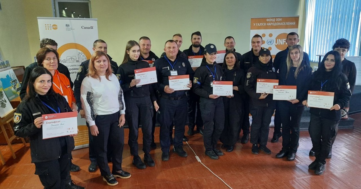 У Старокостянтинові провели тренінг з поліцейськими, організований Фондом ООН
