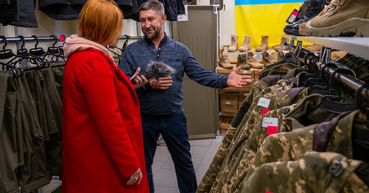 Вивіз родину від війни і відкрив магазин для військових. Сергій Яресько опановує нову справу