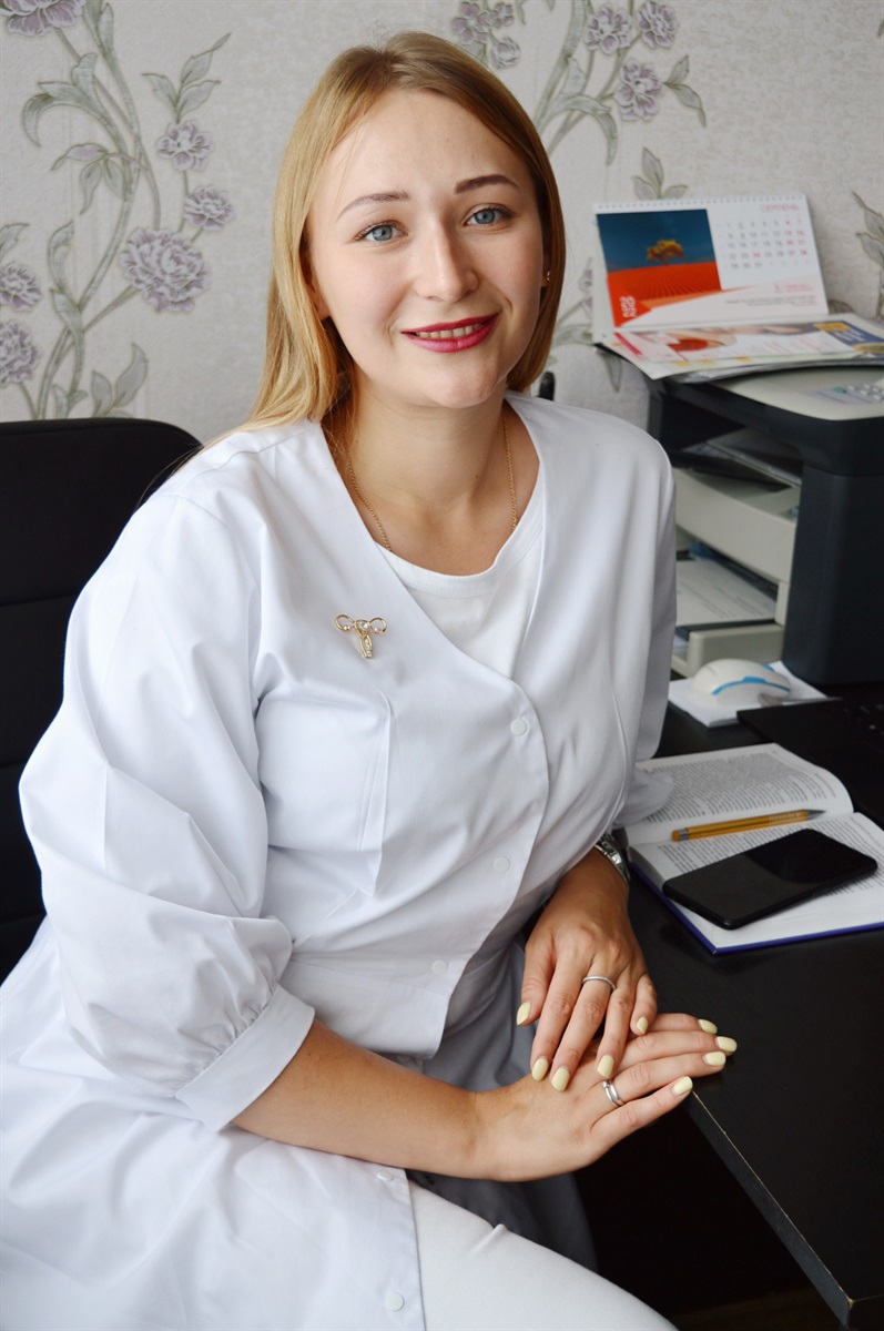 Олена Хроменко
