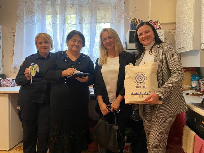 переселенці допомога