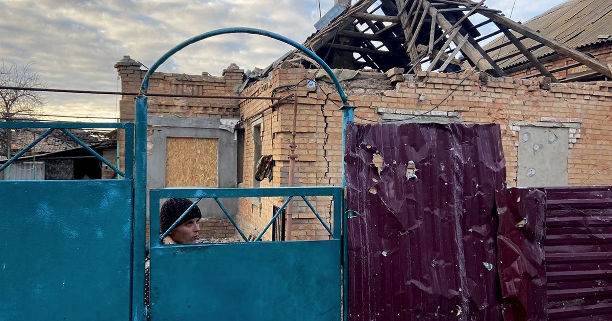 За минулу добу російська армія обстріляла житлові квартали Нікопольщини