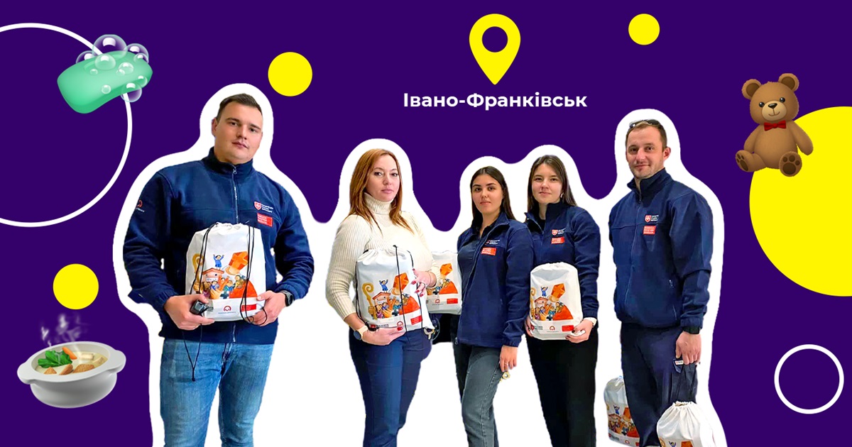 Гуманітарна допомога у Івано-Франківську. Де переселенці можуть отримати продукти та одяг