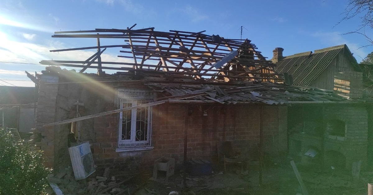 Понад 50 снарядів по Нікополю та Марганцю: російські окупанти били з «Градів» та «Ураганів»