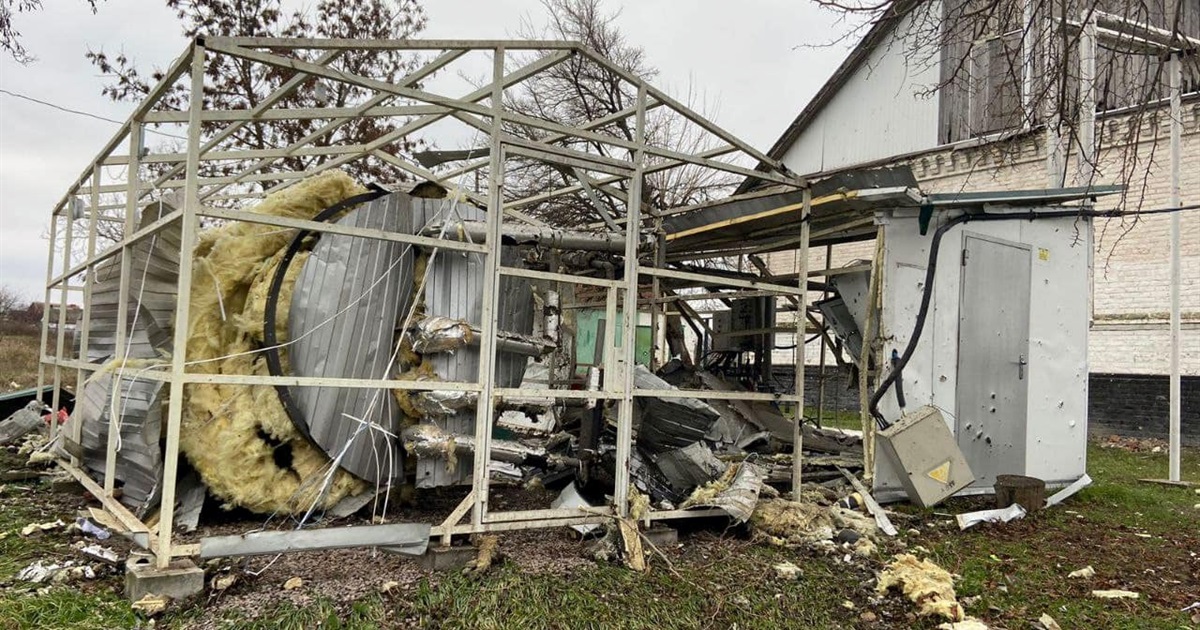 Російські окупанти обстріляли Нікопольщину: є постраждалий та руйнування