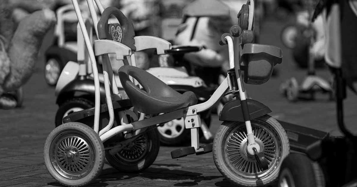 298-й день війни: 450 українських дітей загинуло внаслідок збройної агресії РФ в Україні