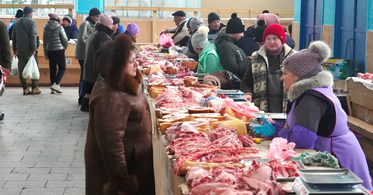 У Переяславі на базарі м'ясо скуповували вже до новорічного столу ВІДЕО