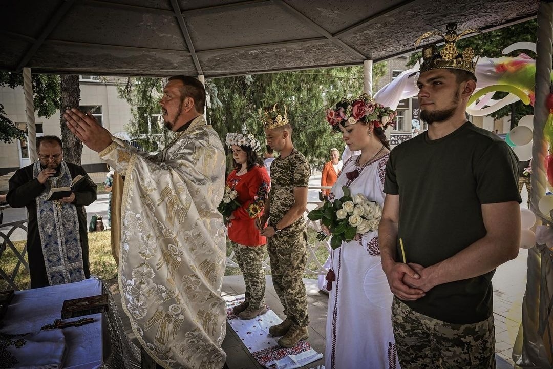 Військові одружуються в Дружківці