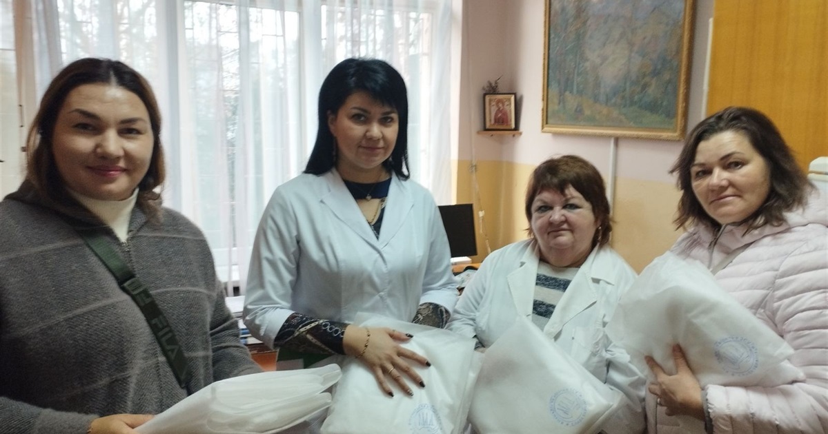 Шиємо унікальні простирадла для військових шпиталів. Підтримайте сєвєродончанку Любов Павленко