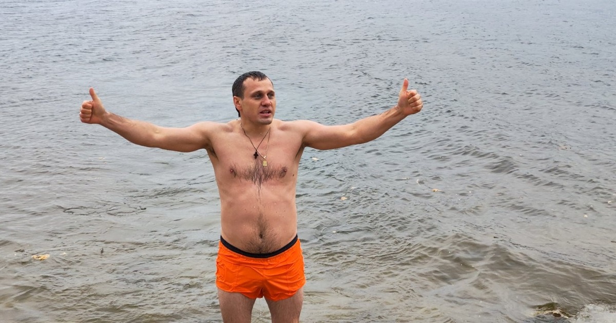 Як у Смілі відзначили Водохреще. Відео з річки