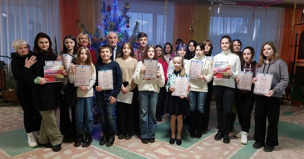Юні шосткинські скульптори вибороли 16 призових місць у престижному конкурсі