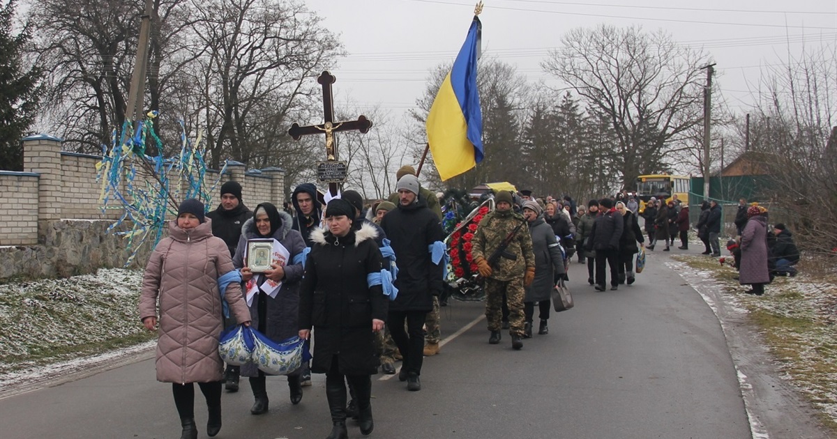 У Корделівці знову прощалися із загиблим земляком: в селі похоронили Андрія Пилипчука